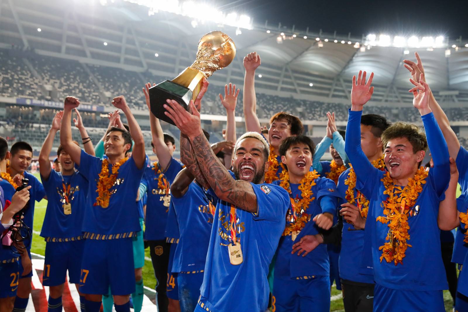 关于苏宁主场大胜，展现出色实力的信息