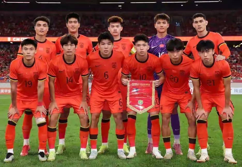 包含亚洲球队备战国际友谊赛，锻炼提高实力的词条