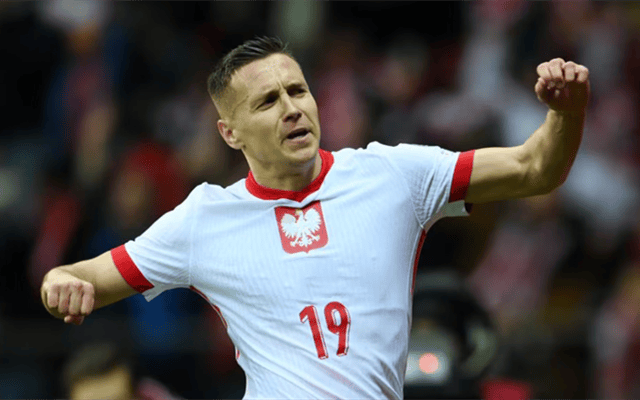 慕加格伦巴赛程胜利，设立理想进球