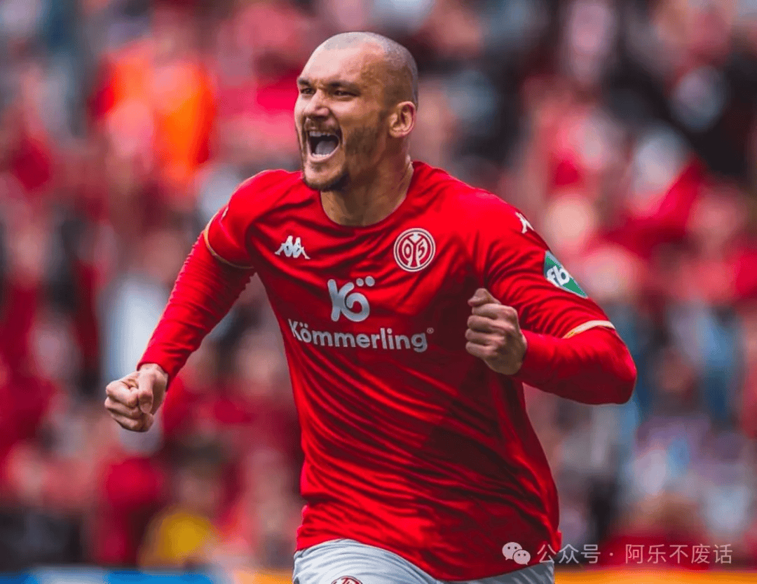 美因茨在比赛中击溃对手取得压倒性胜利的简单介绍