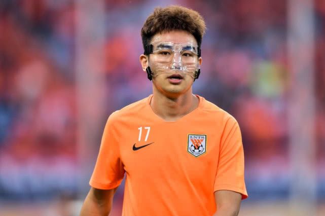 关于广州富力客场失利,积分榜排名继续滑落的信息 关于广州富力客场失利,积分榜排名继续滑落的信息